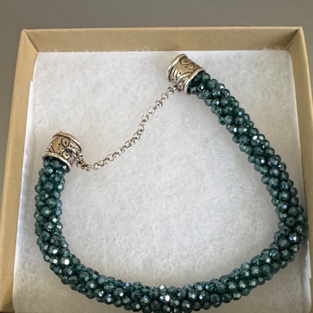Silpada Teal Green Faceted Crystal Braided Bracelet with Silver Accents - Picture 2 of 2